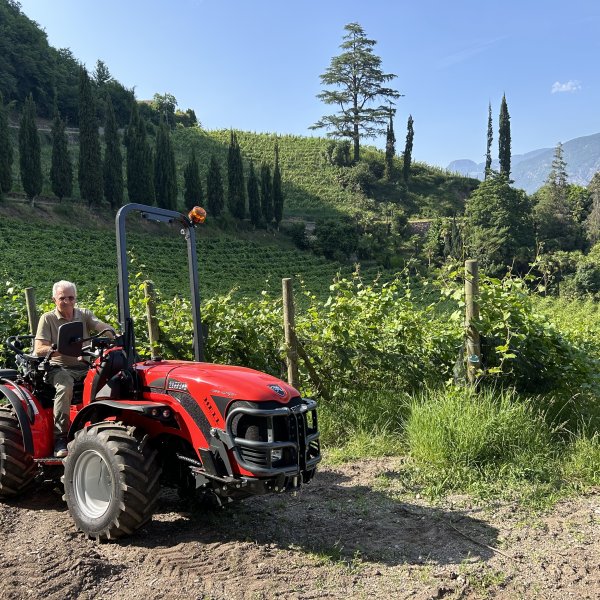 Landwirtschaftlicher Betrieb Schwanburg