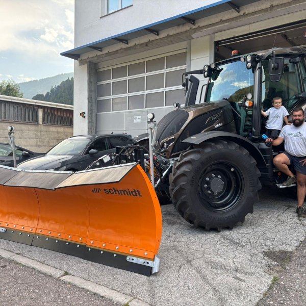 Forst-Service des Carlin Alexander